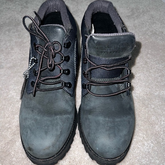 Timberland boots MEN’s 7.5 previously loved - Picture 2 of 4